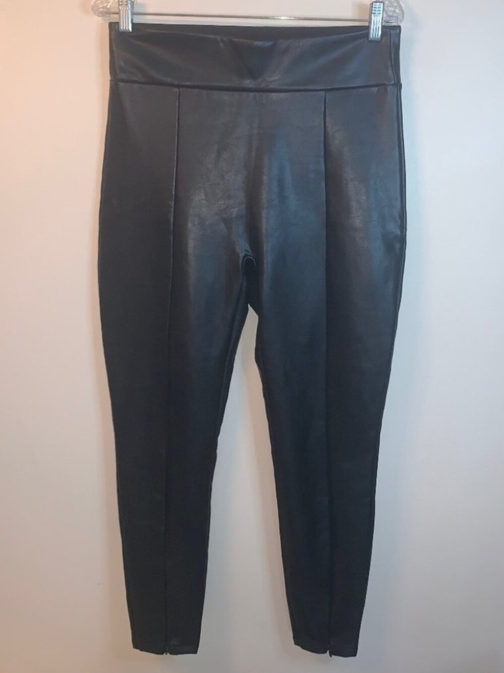 Abercrombie & Fitch Black Faux Leather Legging Pants L